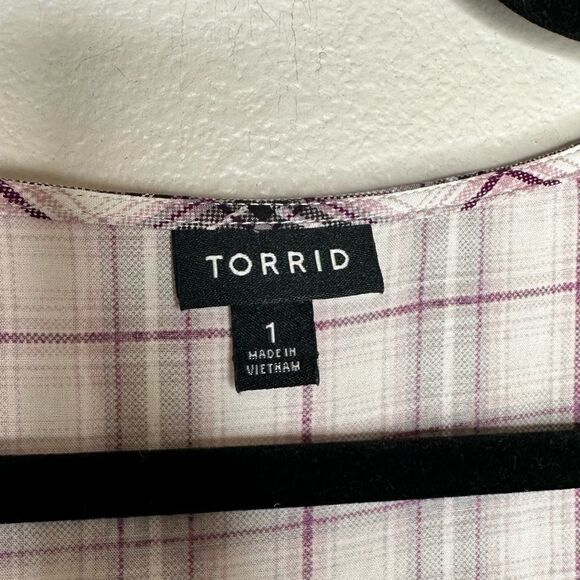 torrid challis tie-front plaid midi top - Picture 6 of 8
